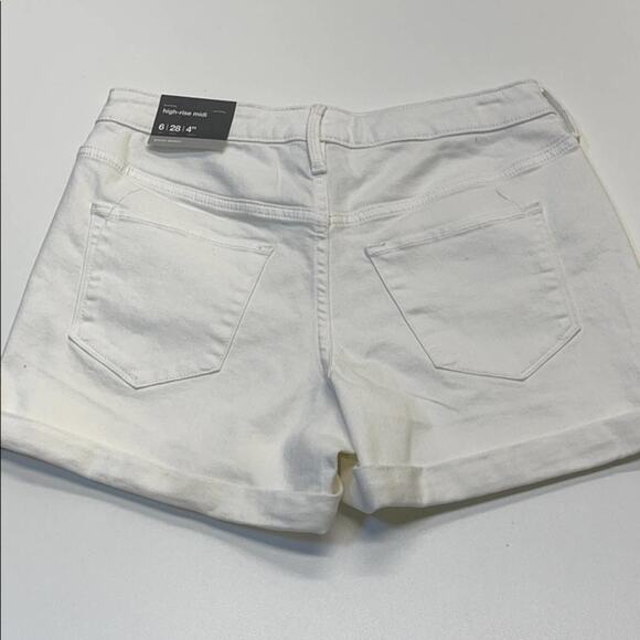 MOSSIMO Womens 6 White High Rise Jean Shorts - Picture 3 of 4